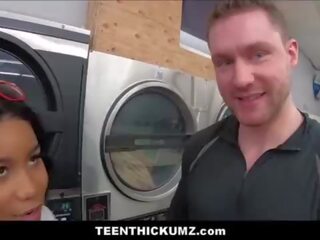 Amateur Black Teen Thickum Fucked By White boy Stranger In Laundromat